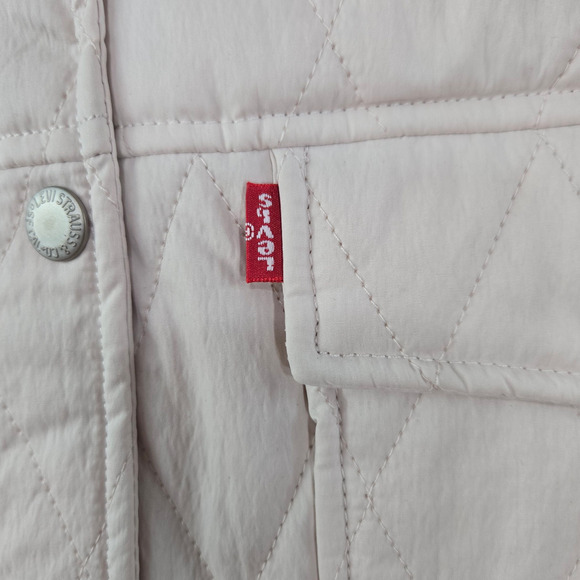 Levi’s Pastel Pink Quilted Shirt Jacket Shacket Snap Button Size Medium NWT - Picture 7 of 13